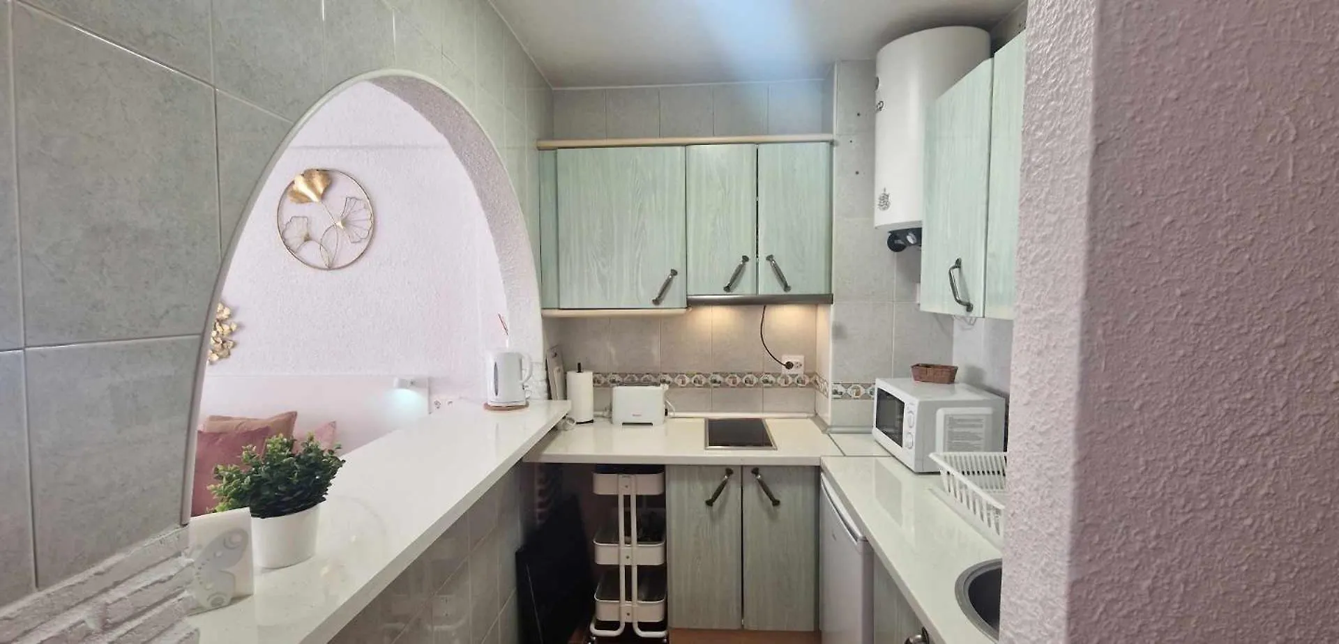 Harbor Studio Apartment In Fuengirola Spanien