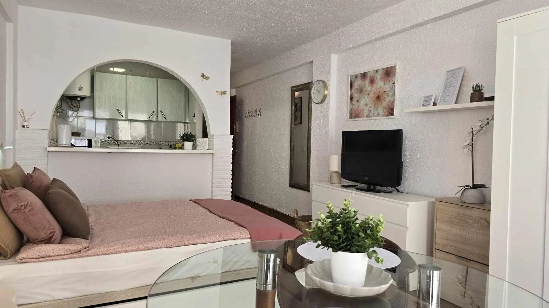 Harbor Studio Apartment In Fuengirola 0*,  Spain